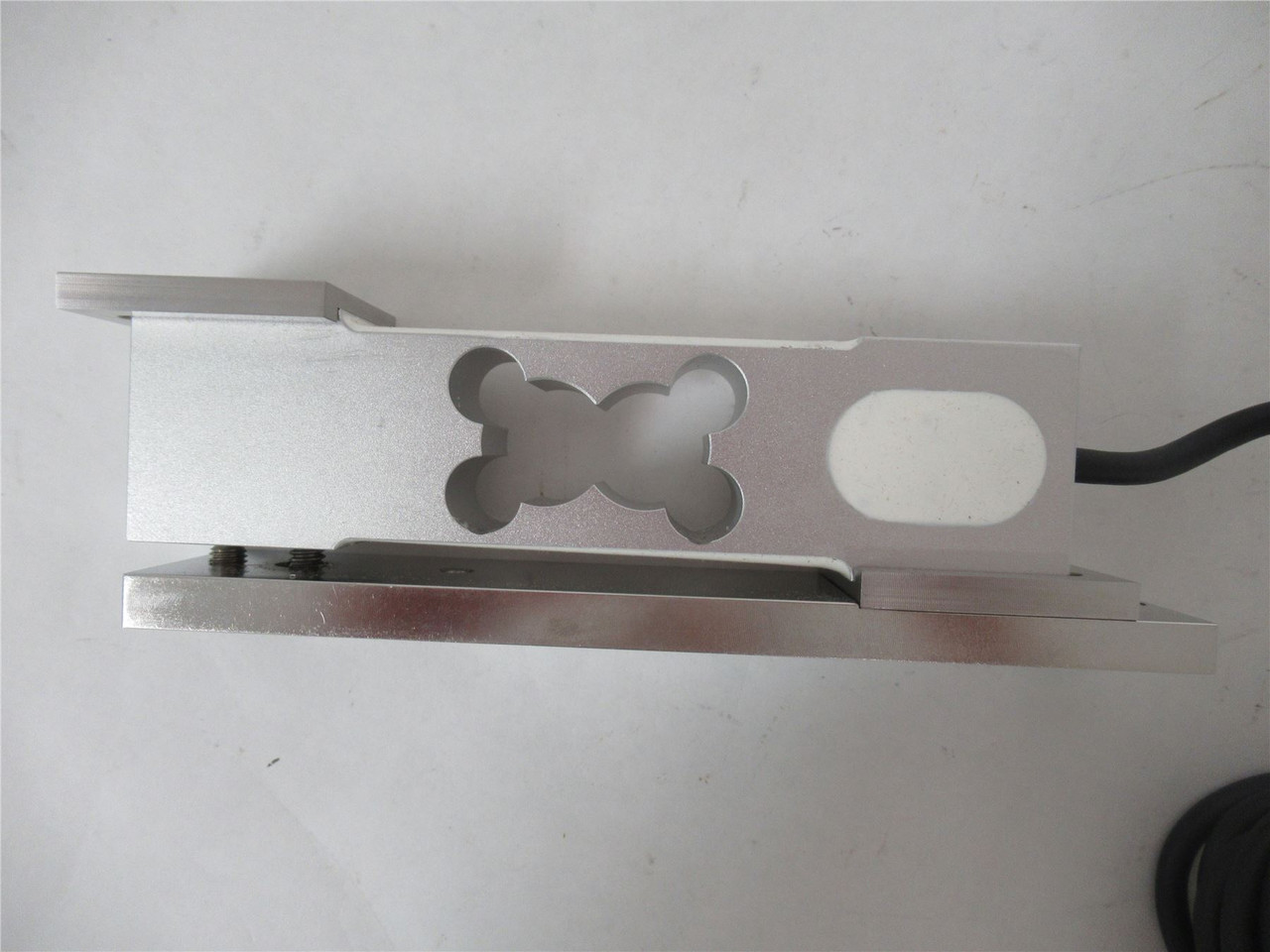 WeighTech CB642-15kg-A3W; Load Cell 15kg w/Bracket
