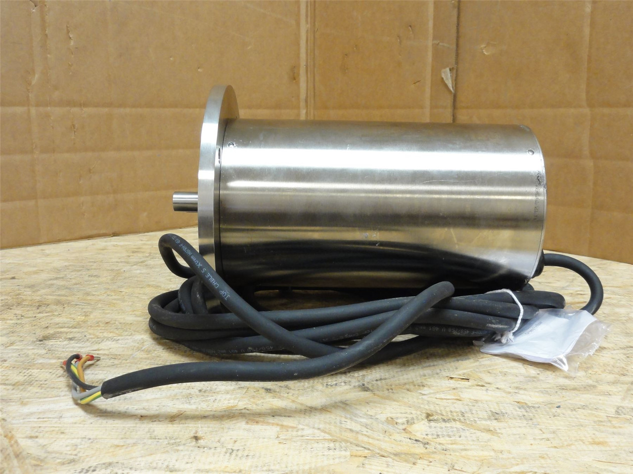 ABI MRS14D-25; Motor SS; 3/4HP/550W; 400-480VAC; 3550RPM; 3PH