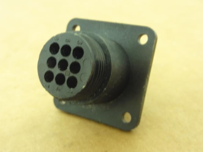 TE Connectivity 206705-3 ; Lot-5 Connector Housing; Size 13