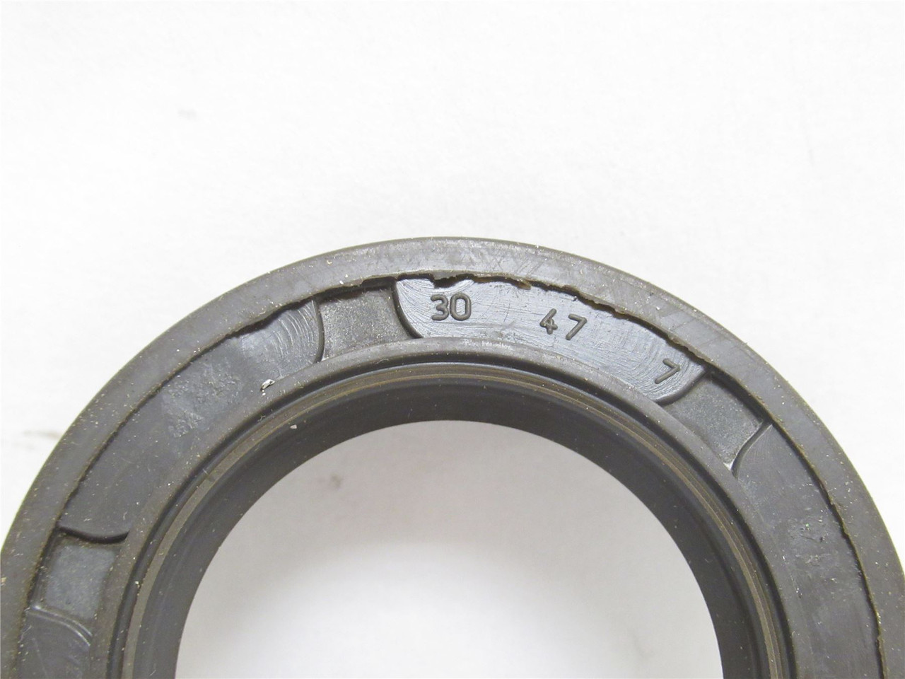 SKF 692359; Lot-2 Oil Seals; 30mmID x 47mmOD x 7mm Wide