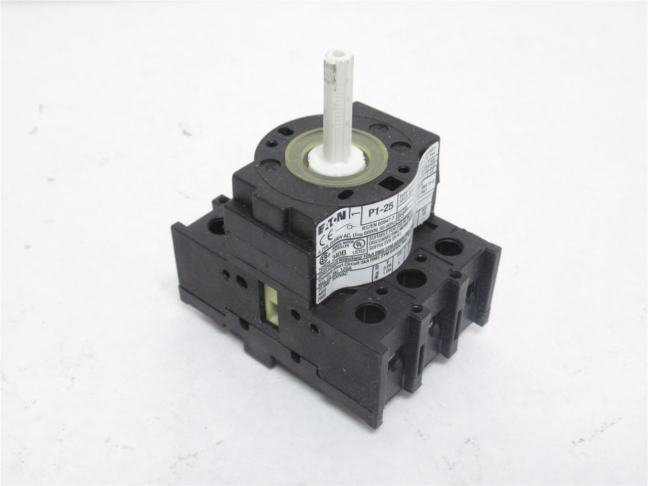Eaton P1-25/E; Disconnect Switch; 3P; 690V; 25A; Front Mount