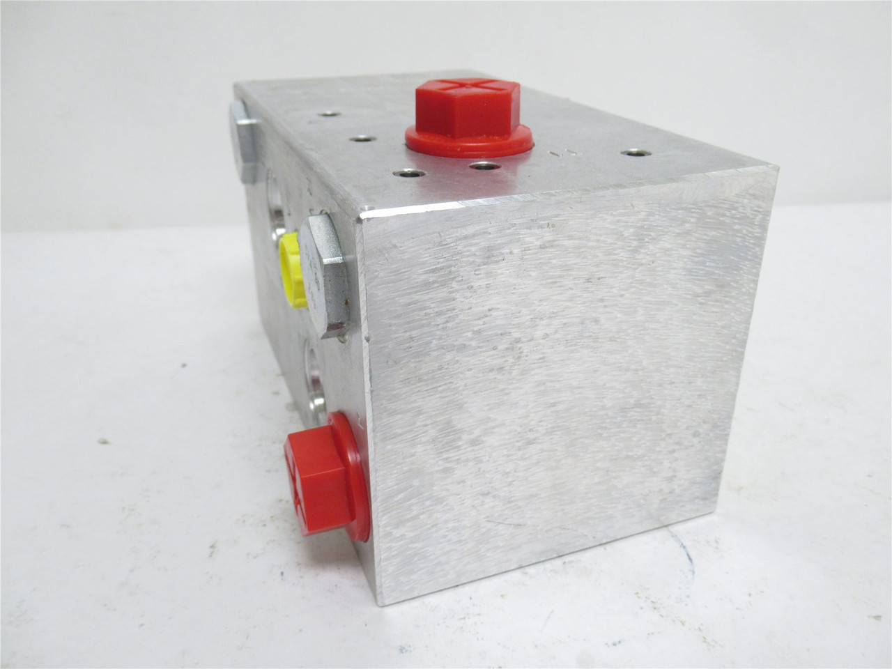 Delta 10465-P13006; Aluminum Manifold Block