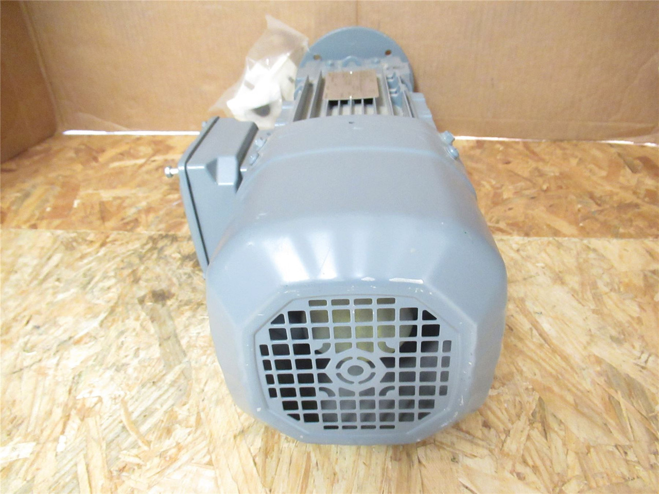 SEW RF17 DRN80M4/ES7C; Gearmotor W/Brake 11.4:1 Ratio; 0.75kW