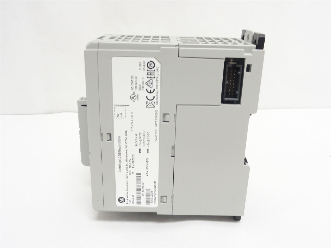 Allen-Bradley 1768-L43; Processor Module; 2Mb Memory; 24VDC