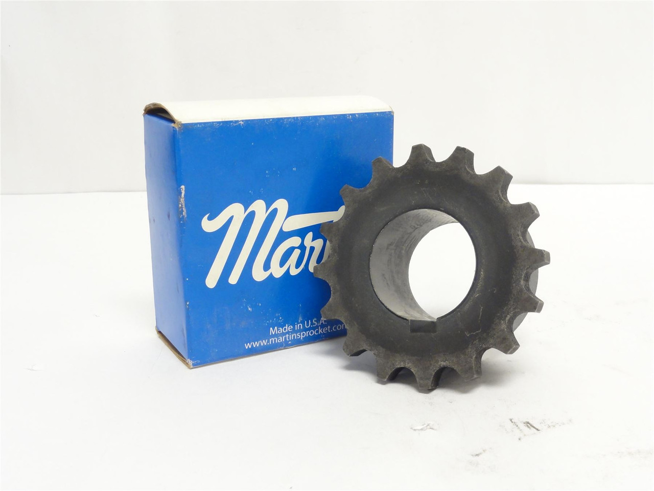 Martin 5016-1-1/2; Chain Coupler Hub #50; 16 Teeth; 1-1/2"ID