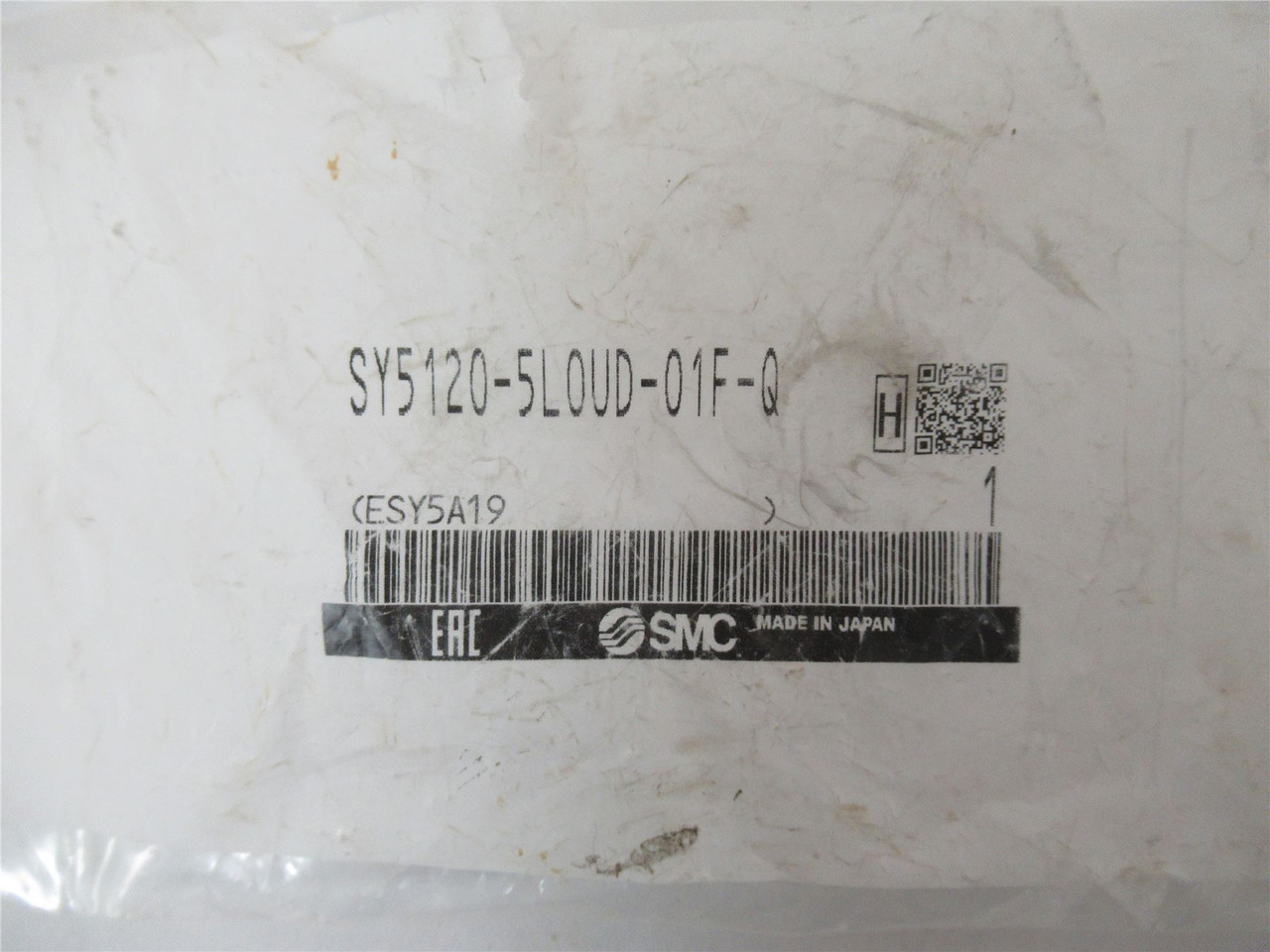 SMC SY5120-5L0UD-01F-Q; Solenoid Valve 4/5 Port 24 VDC