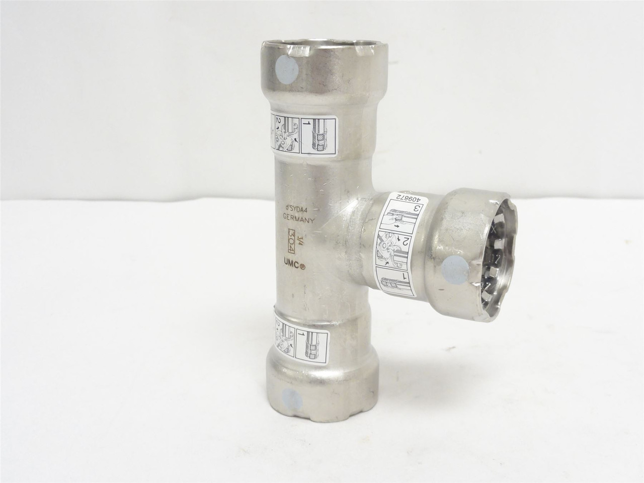 Viega 95110; MegaPress SS-304 Tee; Size: 3/4"