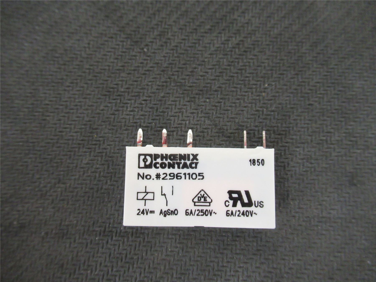 Phoenix Contact 82961105; Contactor 6A 24VDC