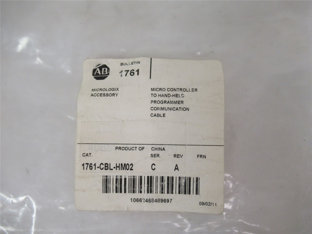 Allen-Bradley 1761-CBL-HM02; Cable 8-Pin To 8-Pin Mini DIN 2M
