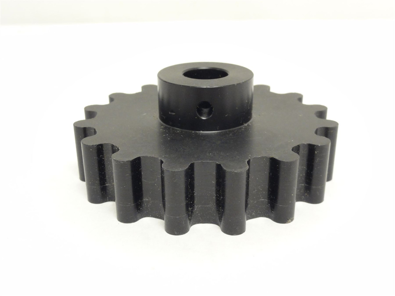 Foodmate DF00026831; Pneumatic Take-Up Gear; 19/32"ID; 16T
