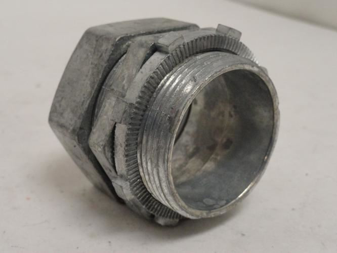 Bridgeport 254-DC; Lot-3; Concrete Tight DC Connector; 1-1/2"