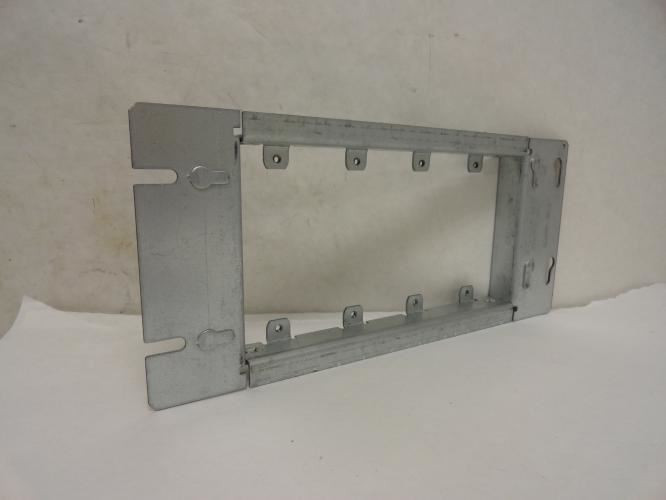 Cooper TP655; Lot-3 Galv Outlet Box Cover; CP Series