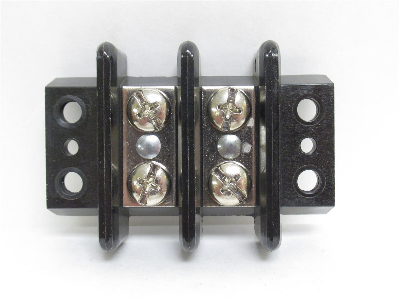 Molex 38770-0102; Terminal Strip; W/Mounting Ends; 3 Circuit