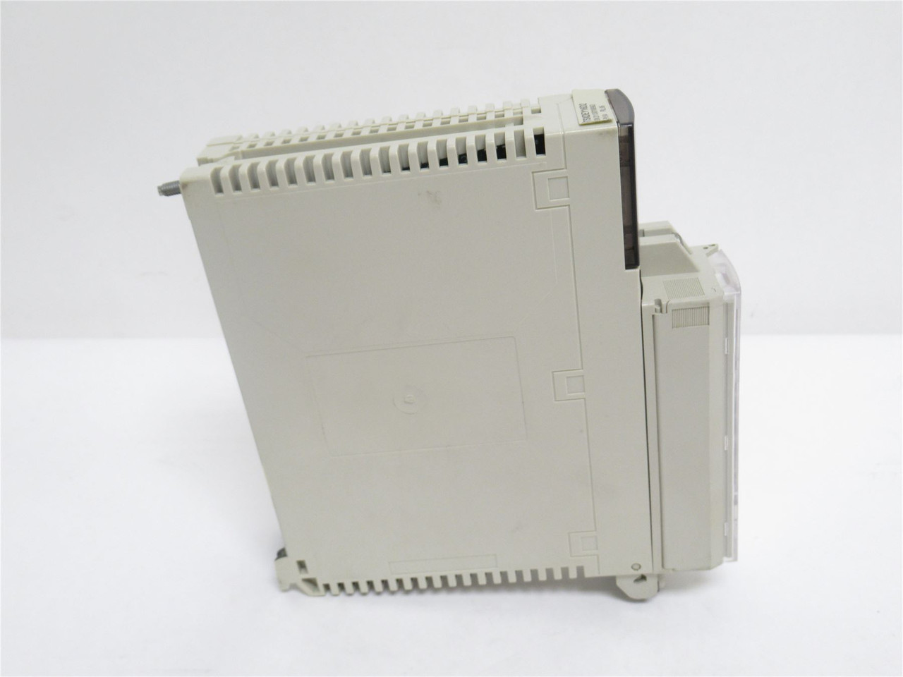 Schneider TSXDEY16D2; Discrete Input Module 24VDC; 16 Input