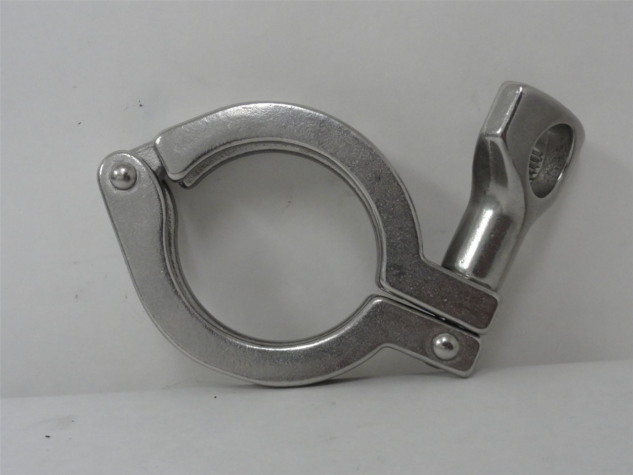 Sanitary Solutions SS13MHM-1-1.5-304; Clamp; Size: 1-1.5"