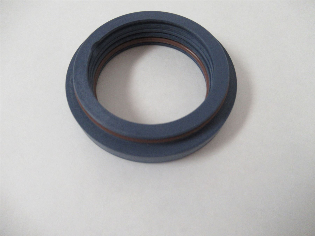Garlock  29507-5502; Bearing Isolator/Labyrinth Seal 2.5"Bore