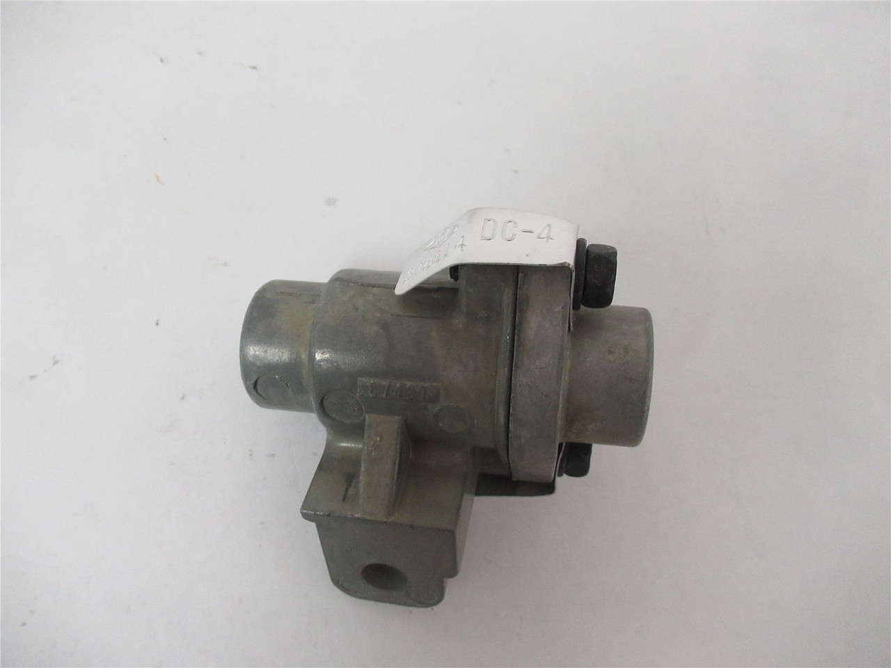 BW 25168267; Low Air Pressure Valve