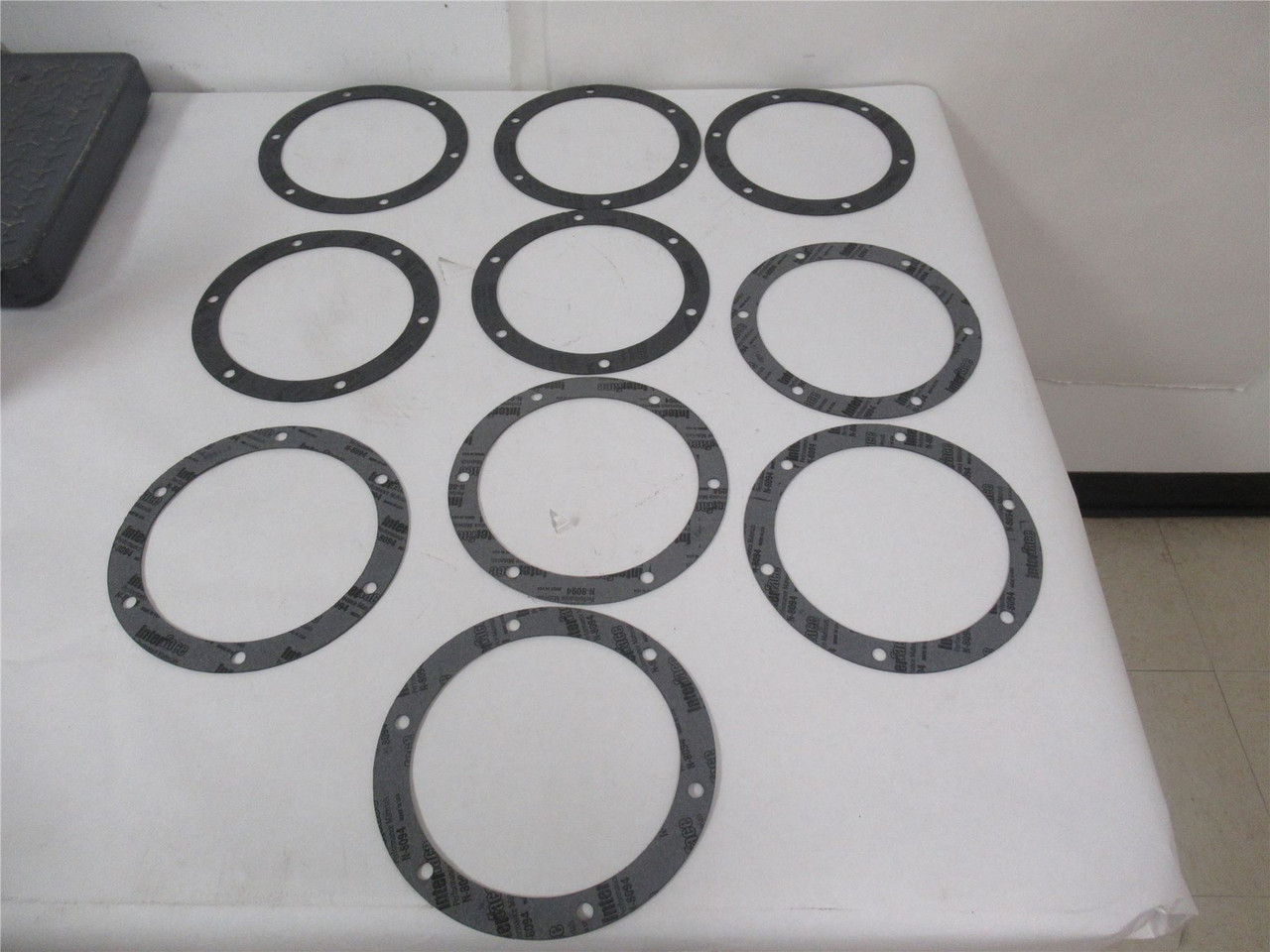 Interface Performance HG0118; Lot-10 Hub Cap Gasket 6-3/4"
