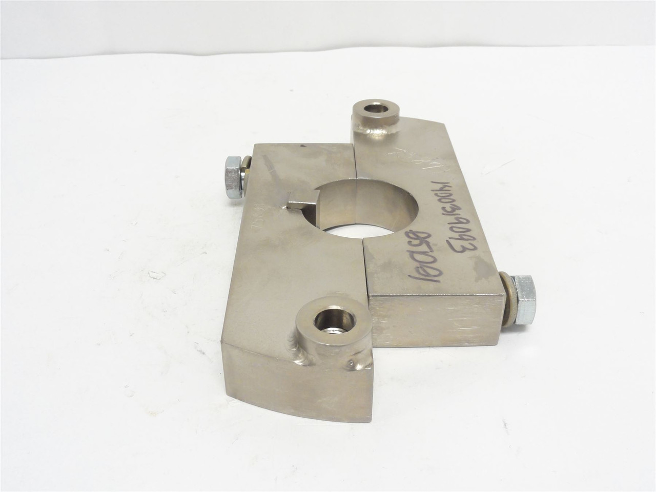 Douglas Machine 75891; B-Hub Coupling; SS; 8-1/2" Long x 4" W