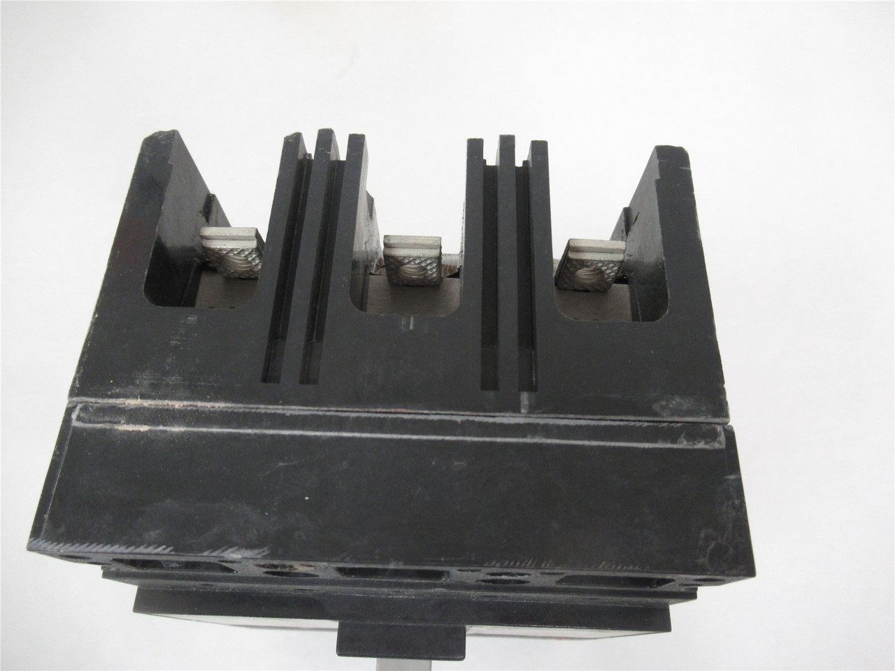 GE TED136050; Circuit Breaker Feed Thru 50 Amp 3Pole 600 Volt