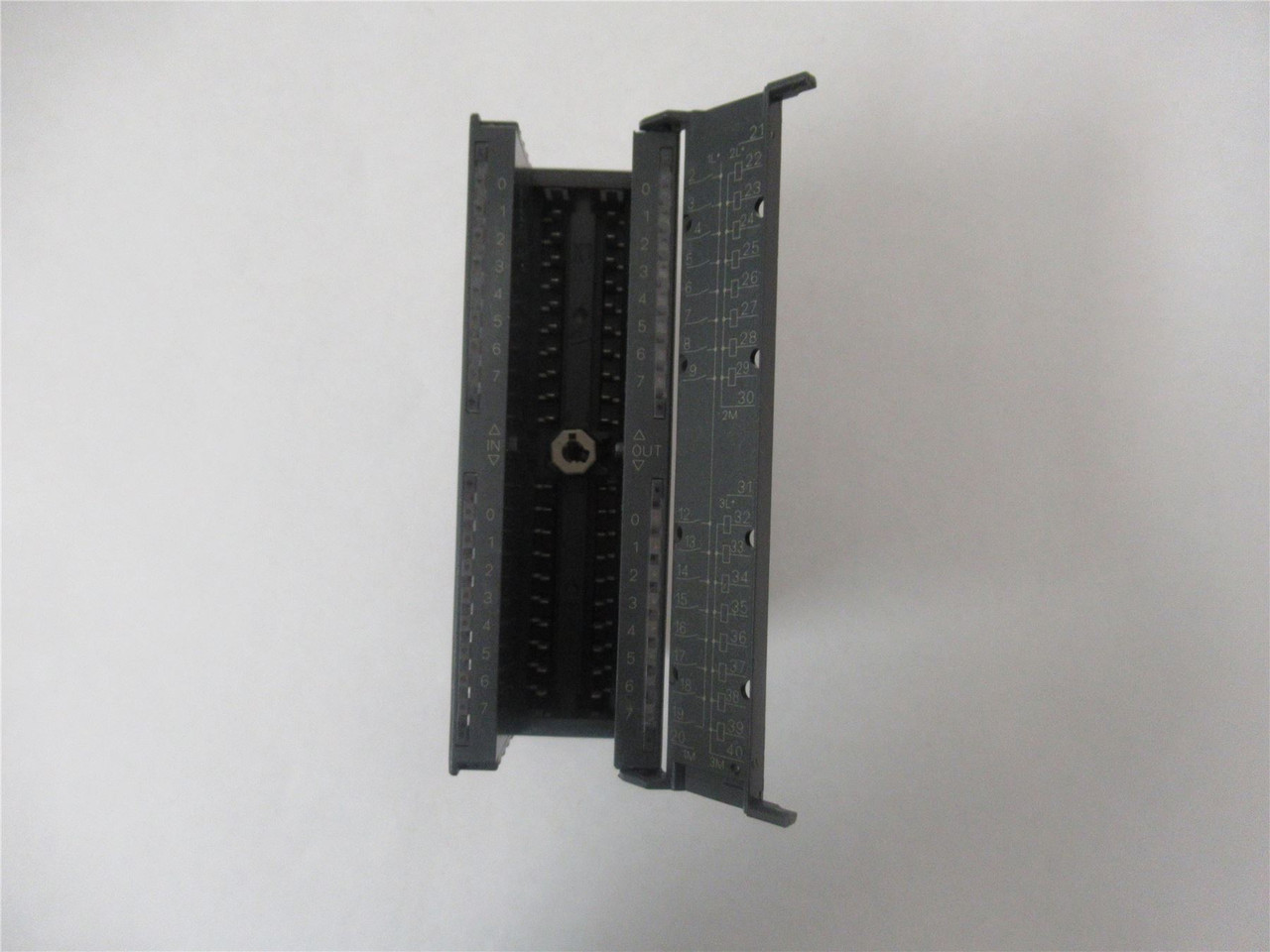 Siemens 6ES7 323-1BL00-0AA0; Digital Module 24 V DC 0.5 A
