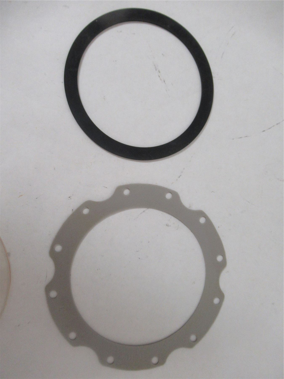 Stemco 359-5912; Wheel Hub Cap Window Kit 4 3/8"