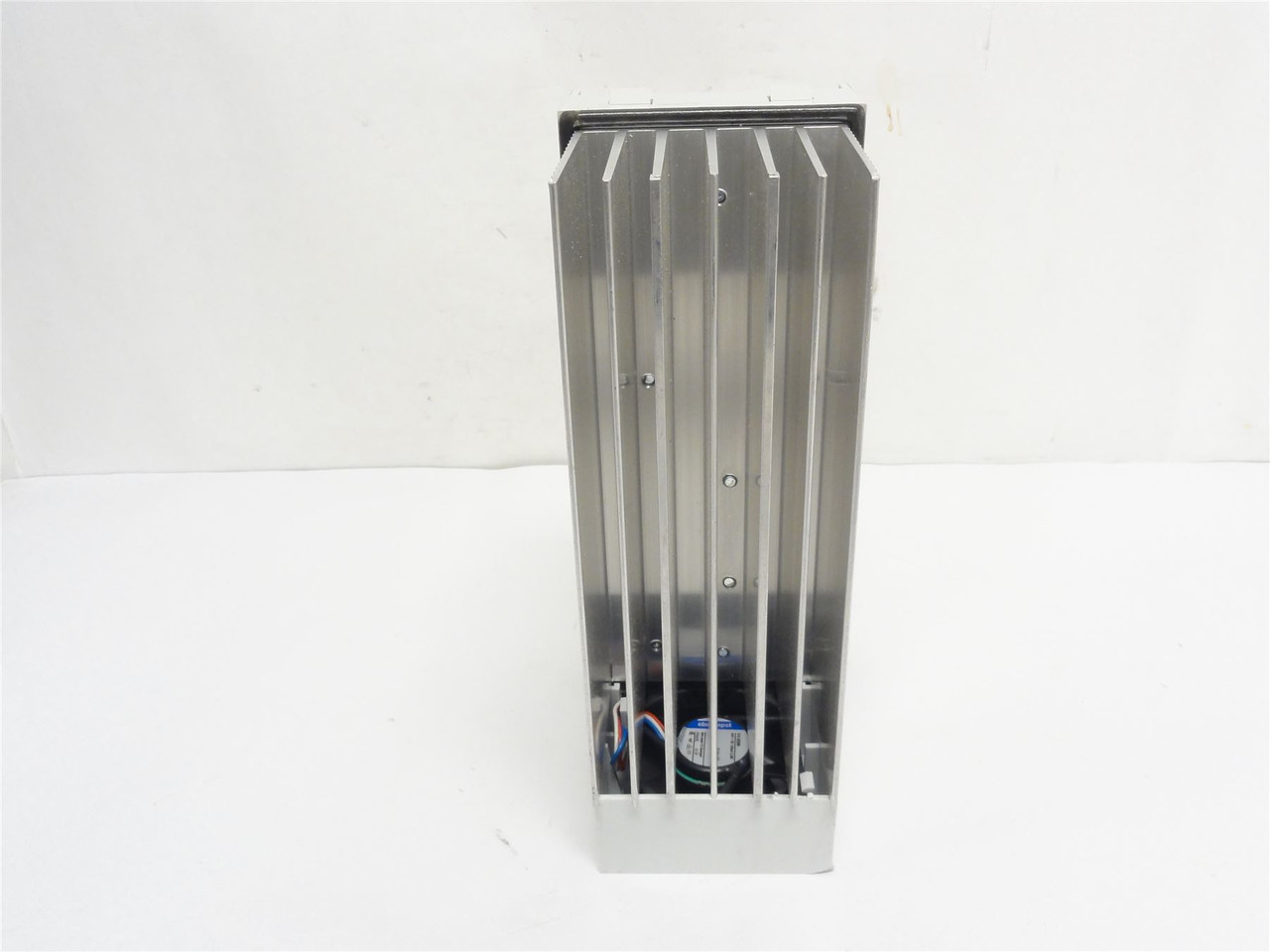Lenze ECSEM008C4B; Servo Drive 565/675VAC; 4.9/3.9A In