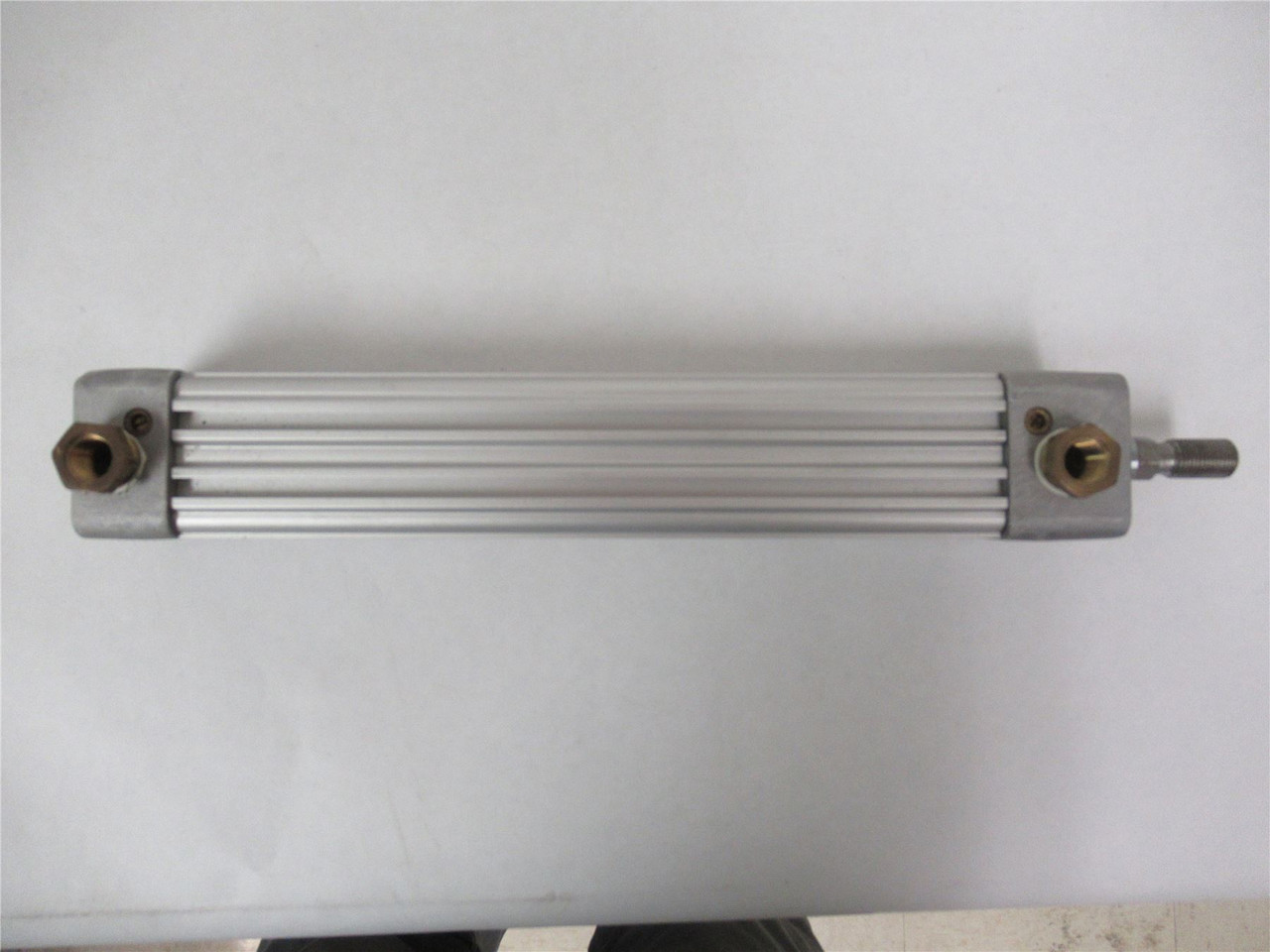 Aventics R481617236; Pneumatic Cylinder 1.5" Bore 8" Stroke
