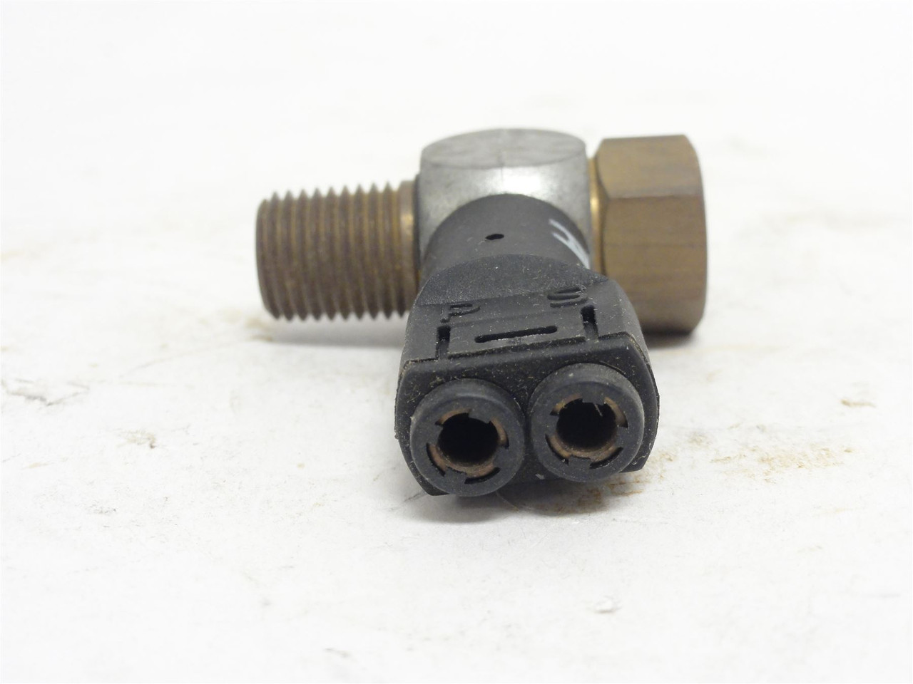 Tipper-Tie 215003; End Of Stroke Sensor; 1/4" To 1/4"