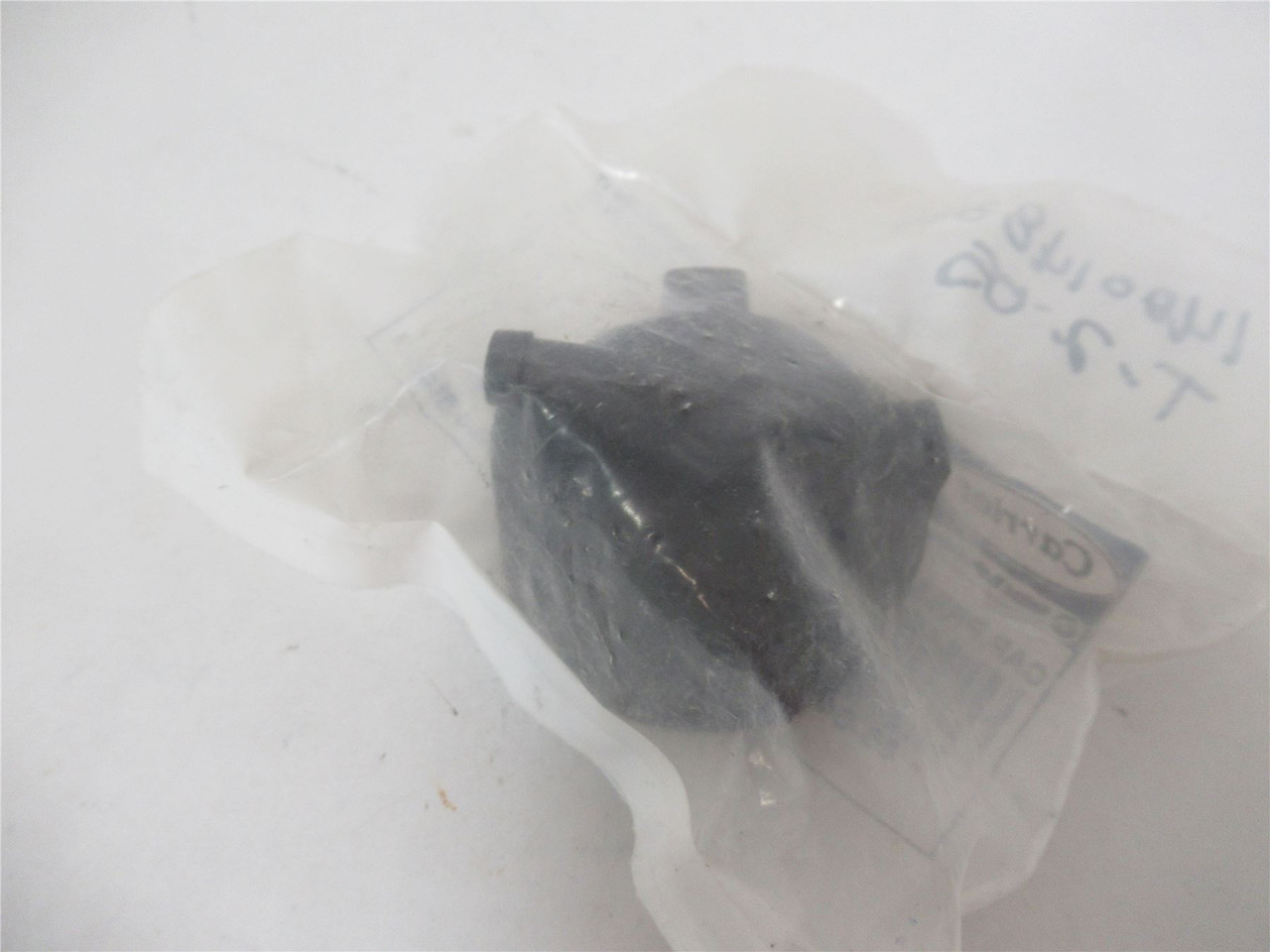 Carrier 1098429; Pressurized Coolant Bottle Cap