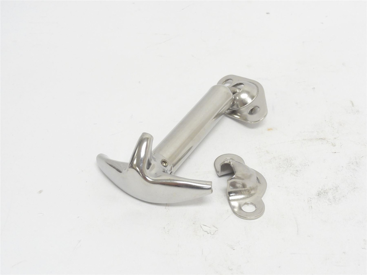 MFG- 1344A26; T-Handle Tight Hold Draw Latch; SS-304