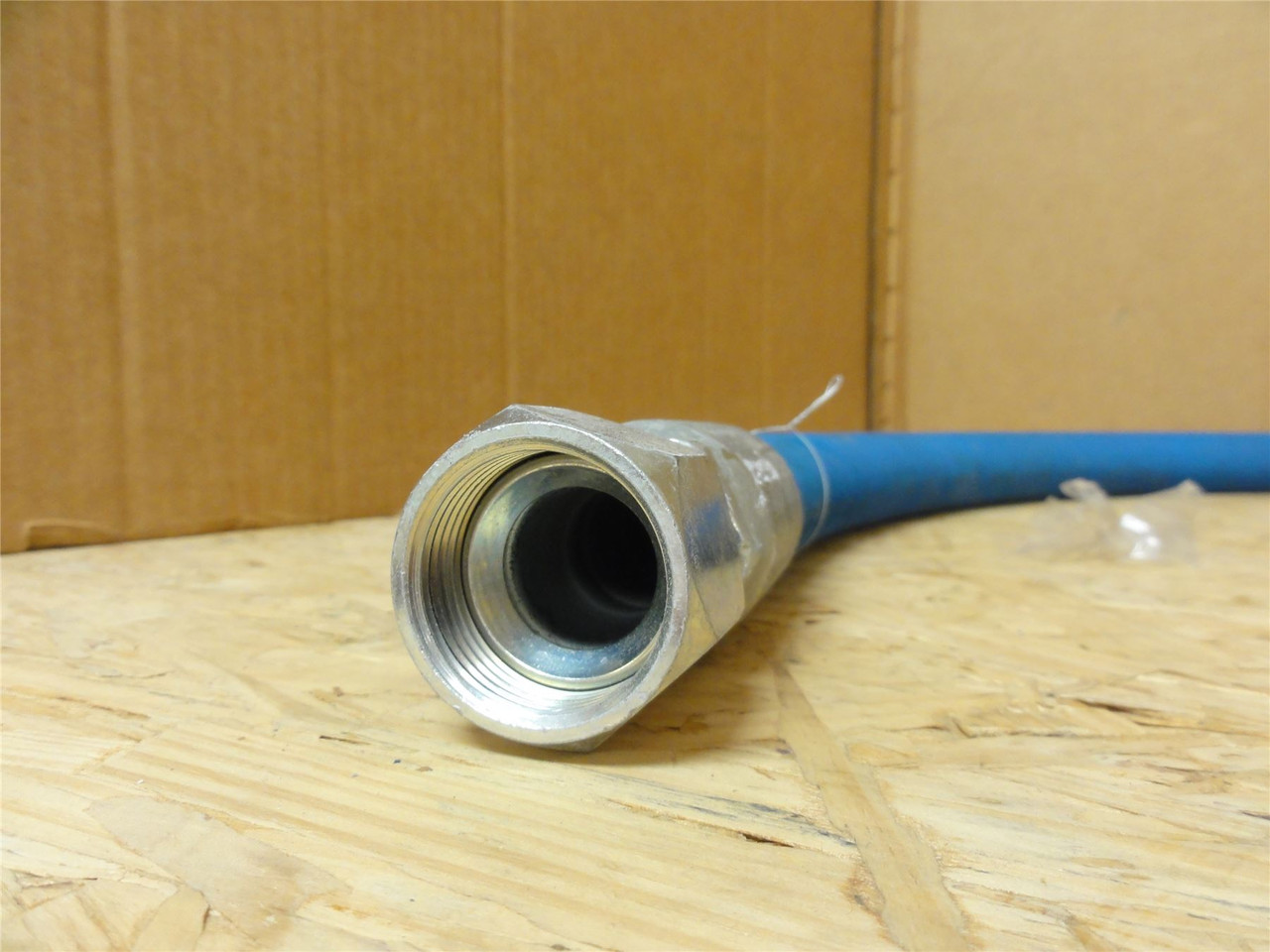 Parker MDL-UNKN-252948; Hose Assembly; 5' Long; 1 JIC x 1 JIC