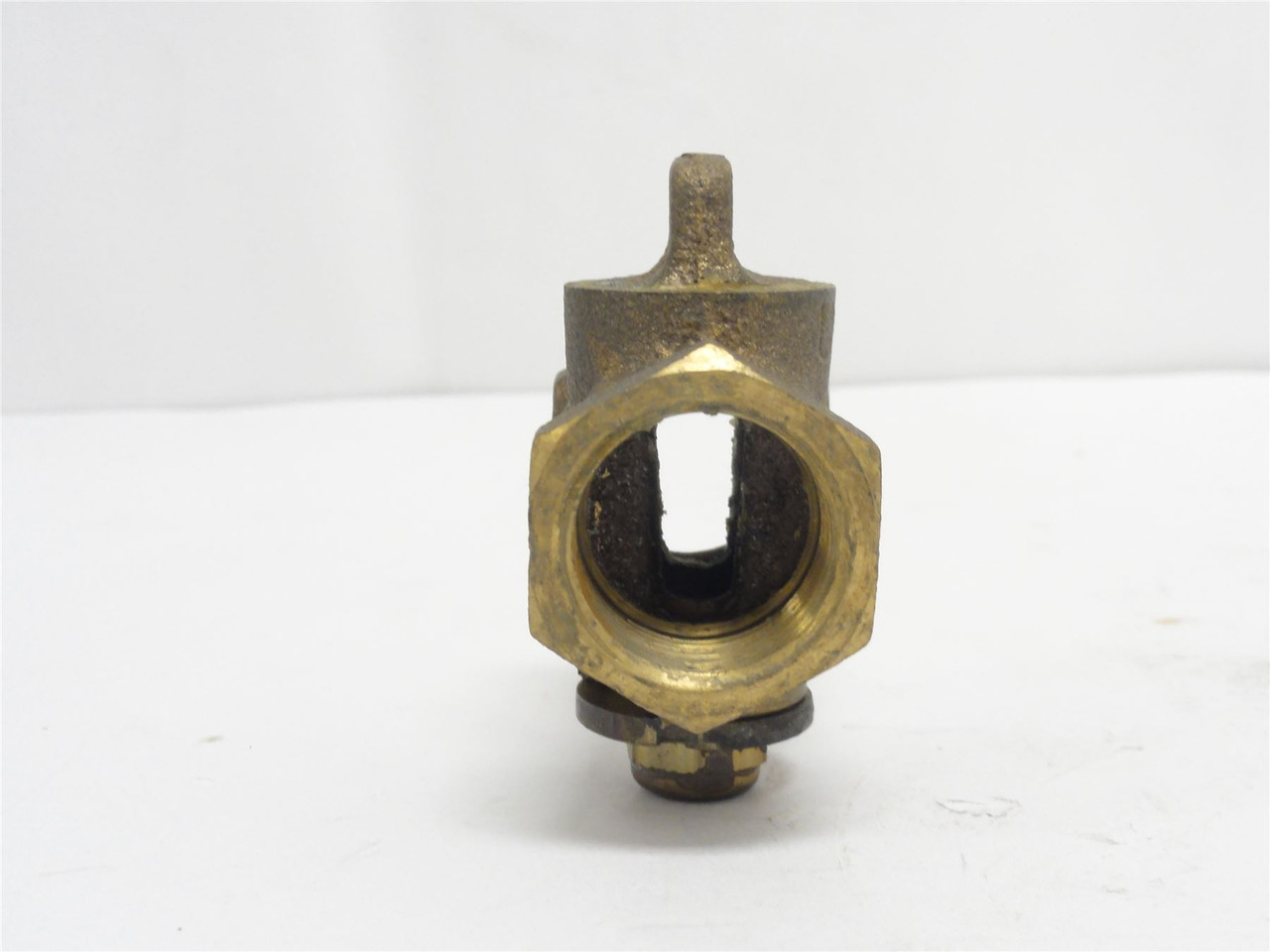 A.Y. McDonald M10685BF; Operator Plug Valve; 3/4NPT; 175PSIG