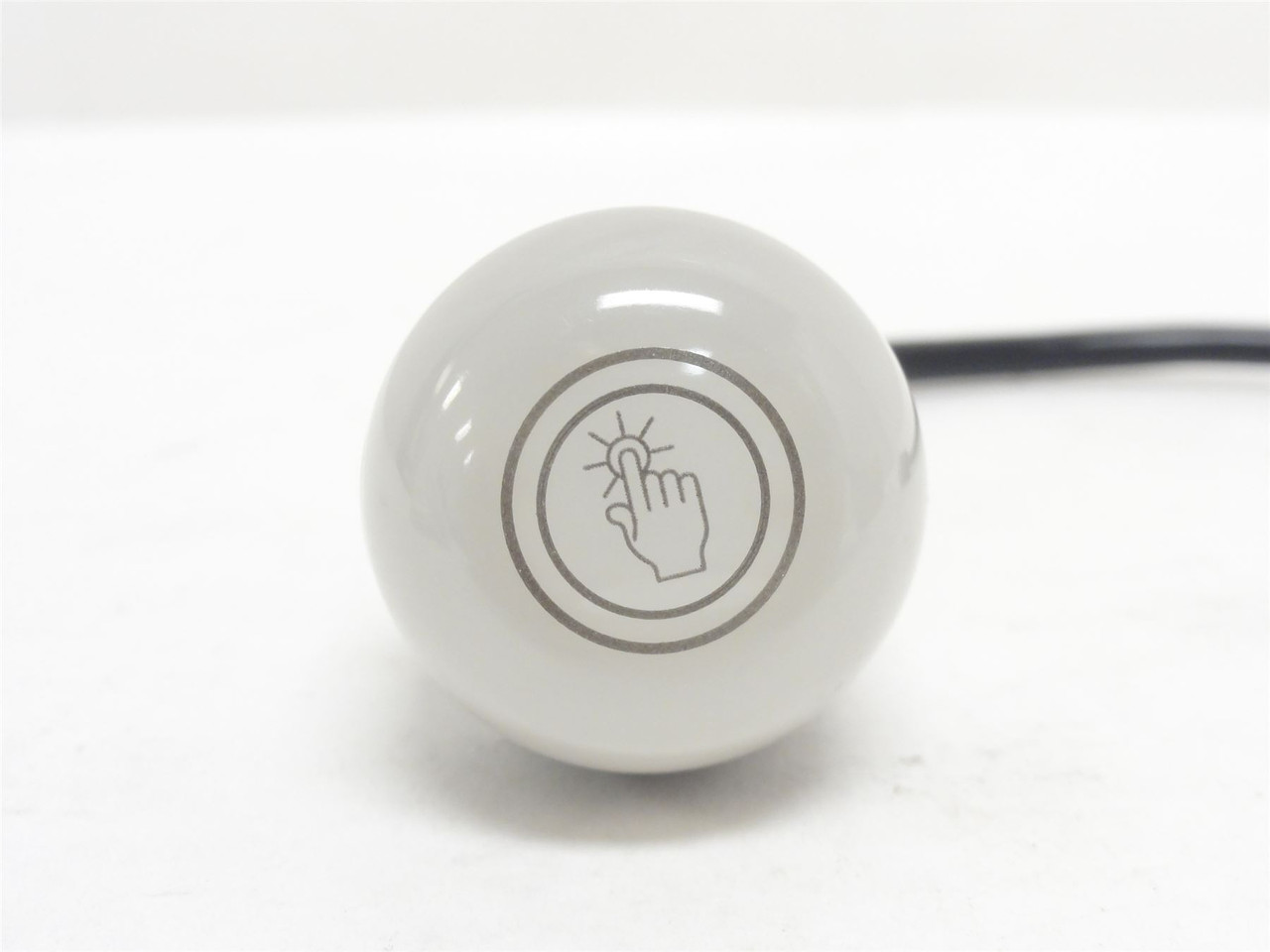 Banner K30RBT2FRGHQP; Illuminated Touch-Button 96657 12-30VDC