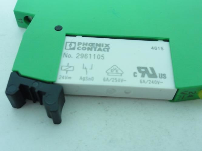 Phoenix Contact 2966016; Relay Socket; w/ Mini Relay 2961105