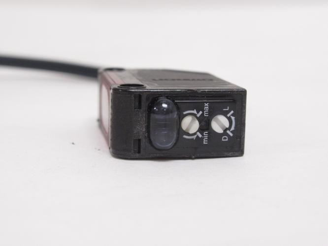Omron E3Z-R61; Photoelectric Switch 12-24VDC