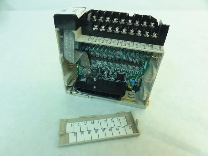 Omron CQM1-ID214; Input Module; 24VDC; 6mA; 16Pts