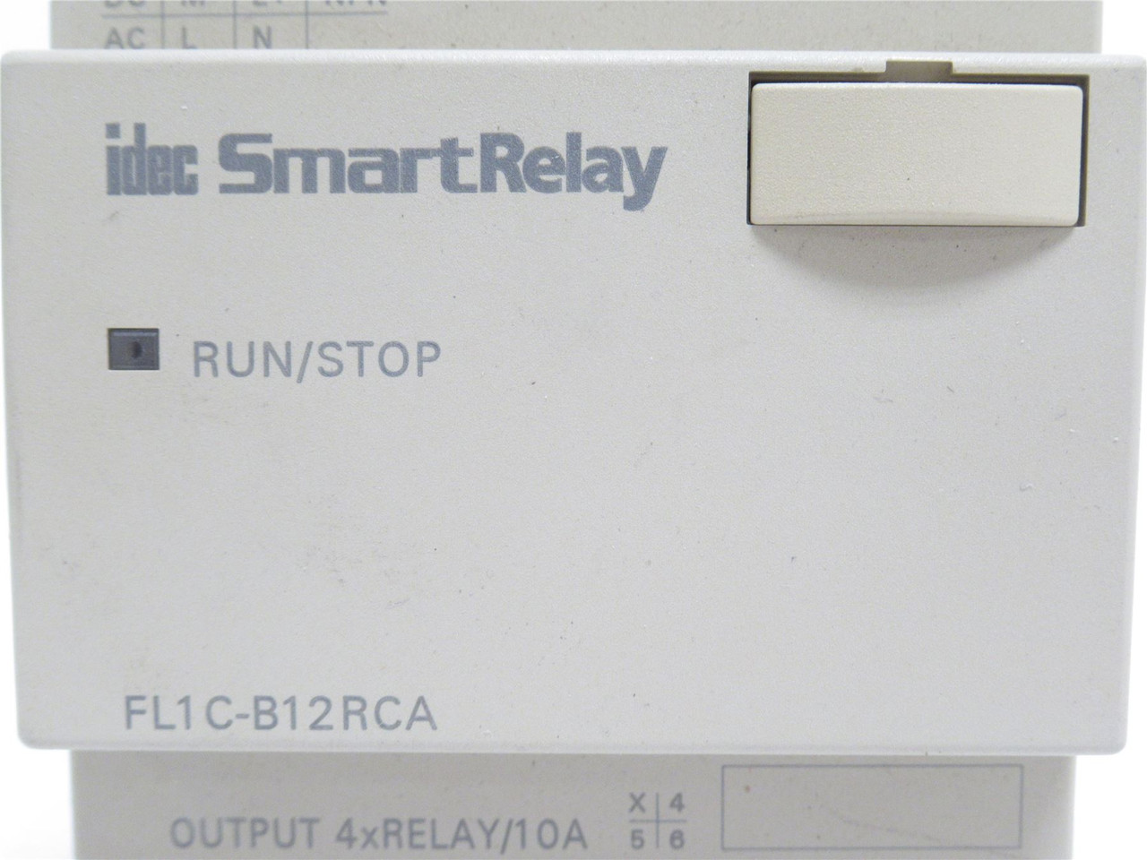 Idec FL1C-B12RCA; SmartRelay Controller; 24VAC/DC; 8-Input
