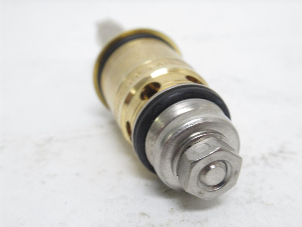 Chicago Faucets 377-XTLHJKABNF; Quaturn Cartridge; Left Hand