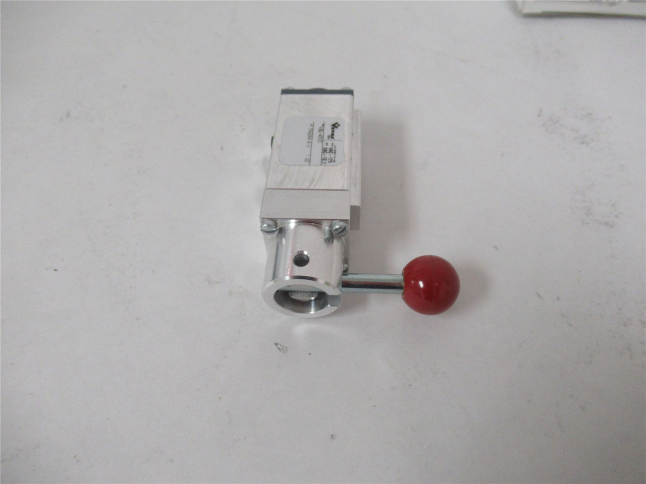 Versa KBL-4313; Pneumatic Valve 4 Way  1/4" Body Size
