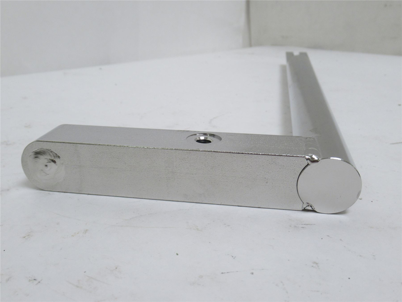 M-Tek 76104601A; Pivot Shaft; SS; Right Side