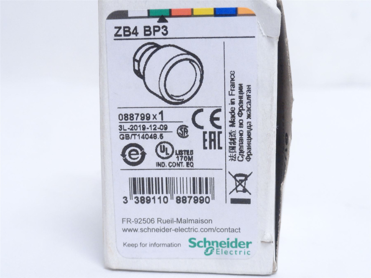Schneider ZB4-BP3; Pushbutton; Green; Non-Illuminated
