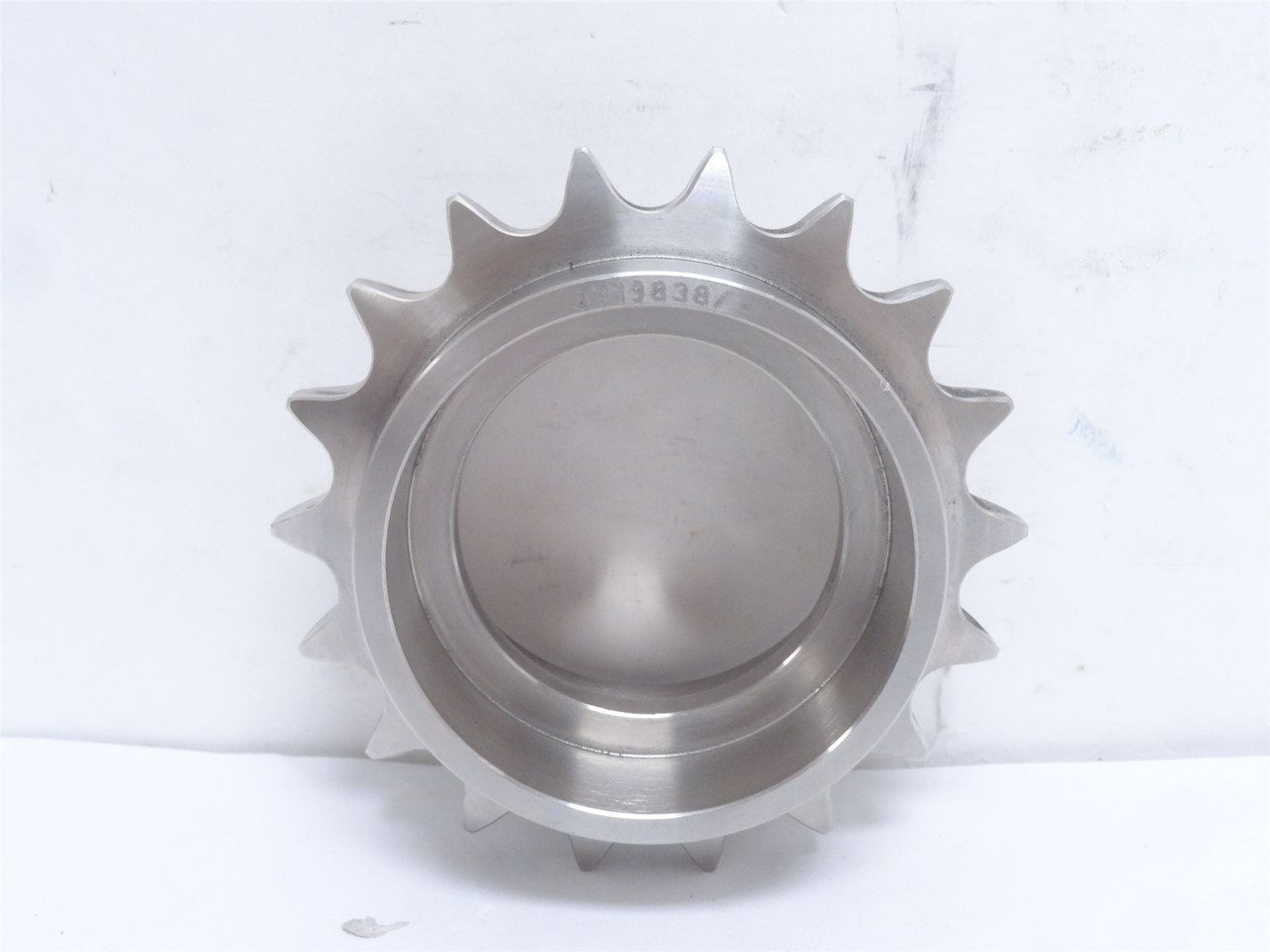 Marel 4719838; Gear Wheel; SS; 18 Teeth; 2-7/16"ID