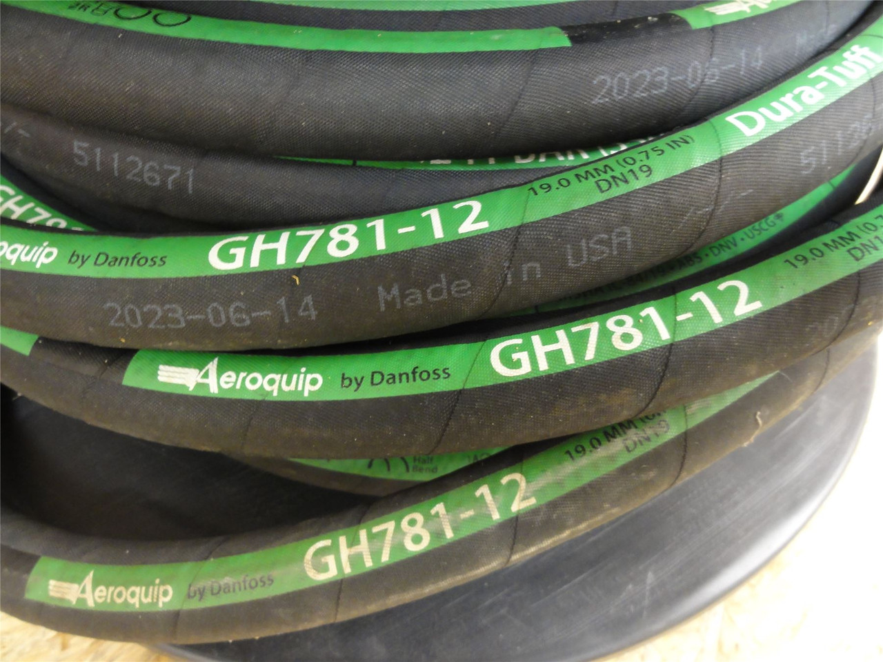 Eaton GH781-12R75; Lot-75; Hydraulic Hose 3/4"ID x 75' Long