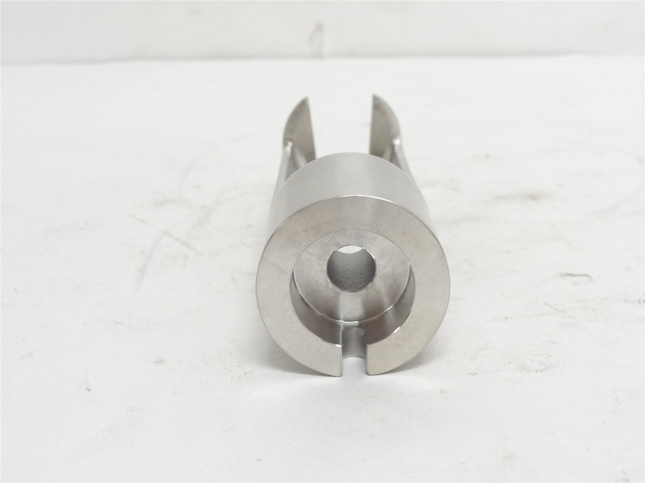 Meyn 03970000F0017; Leg Holder; SS; Size: 36mm