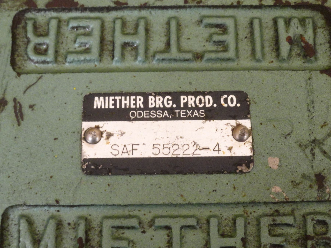 Miether SAF 55222-4; Split Pillow Block; 4-Bolt Missing 1 nut