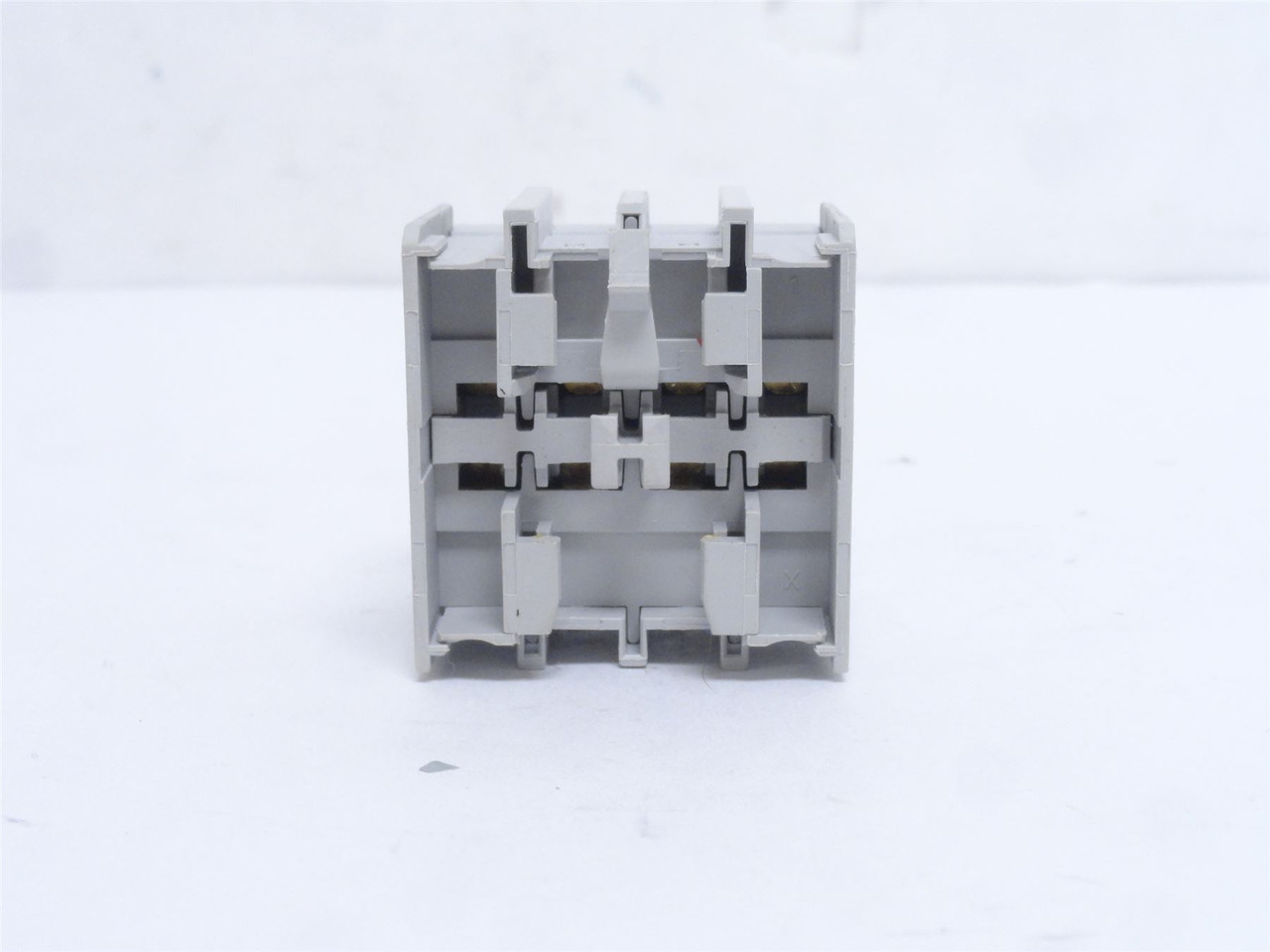 Allen-Bradley 100-FA40; Aux-Contact Block; 4-NO; 10A; 600VAC
