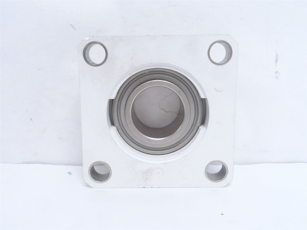 Dodge F4B-SCEZ-115-PCR; Flange Bearing 127523; 1-15/16"ID