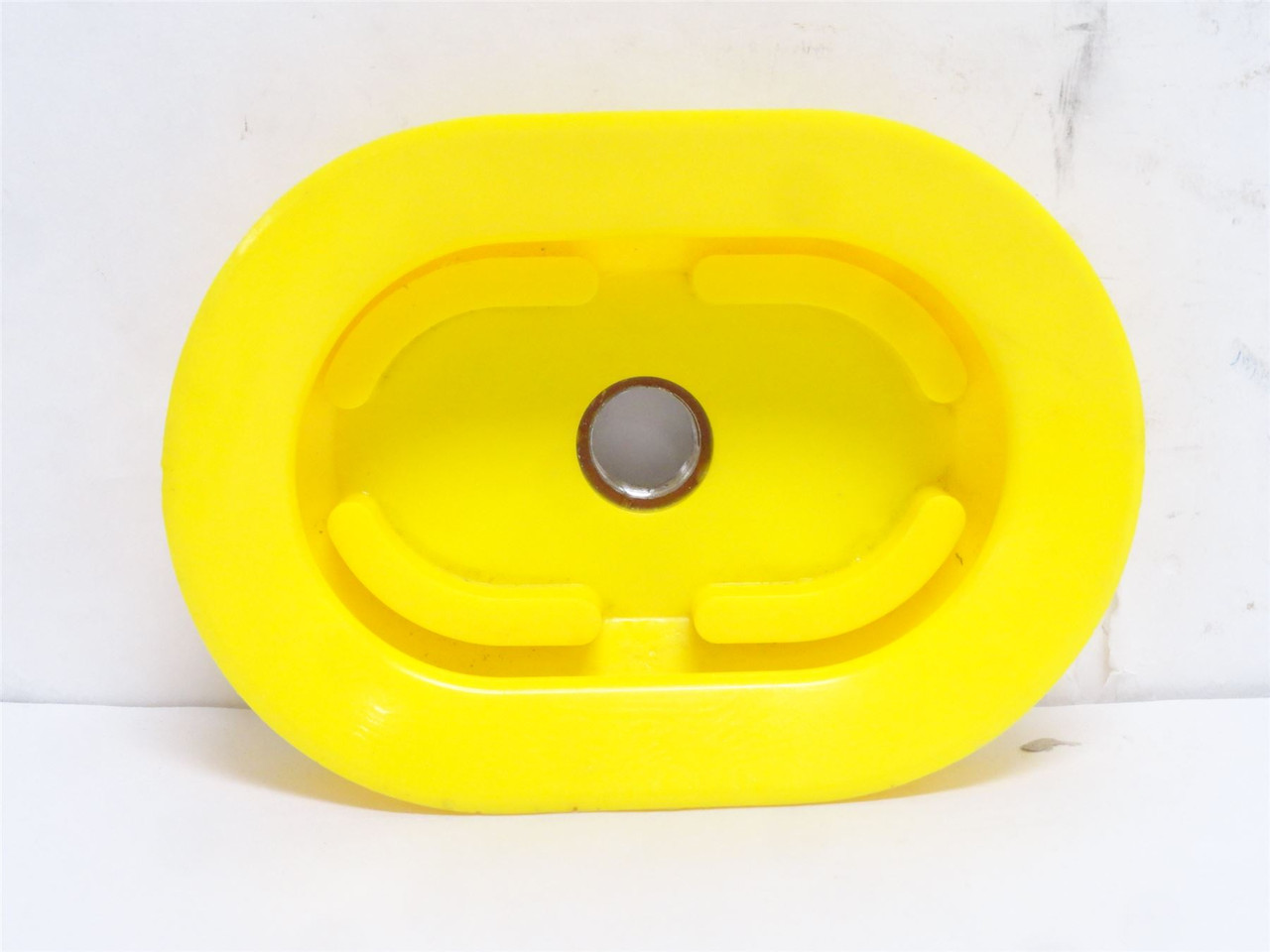 Vi-Cas MFG VC-32-3.5X5; Suction Cup 3.5" x 5"; 3/8NPT Mount