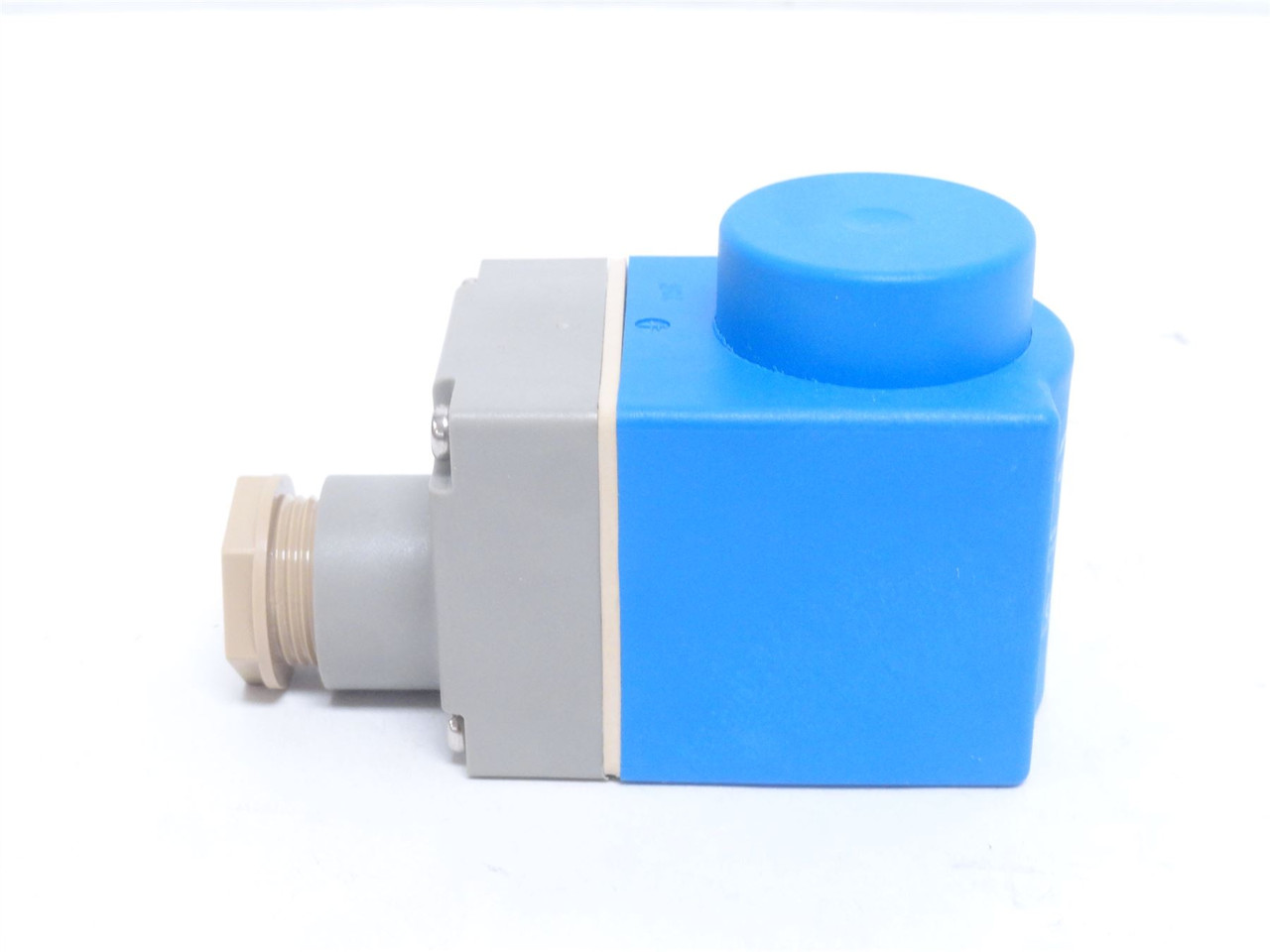 Danfoss 018F6715_; Solenoid Coil; W/Terminal Box; 24VAC; 10W